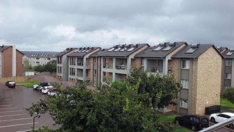 2 Bedroom Property for Sale in Stone Ridge Gauteng