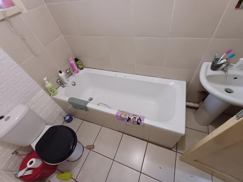 3 Bedroom Property for Sale in Vanderbijlpark Cw 6 Gauteng