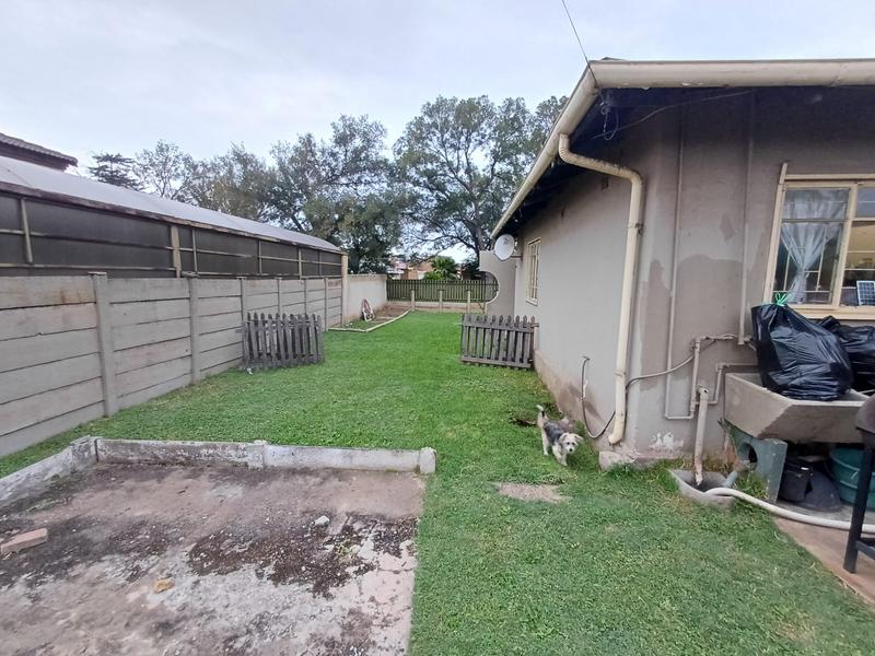 3 Bedroom Property for Sale in Vanderbijlpark Cw 6 Gauteng