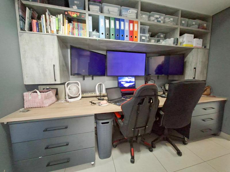 3 Bedroom Property for Sale in Midstream Estate Gauteng