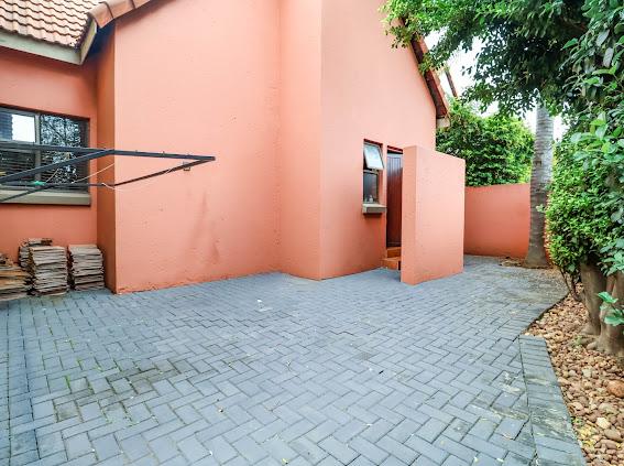 3 Bedroom Property for Sale in Midstream Estate Gauteng