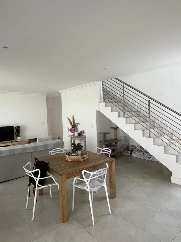 3 Bedroom Property for Sale in Bryanston Gauteng