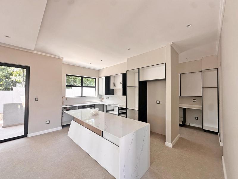 4 Bedroom Property for Sale in Bryanston Gauteng