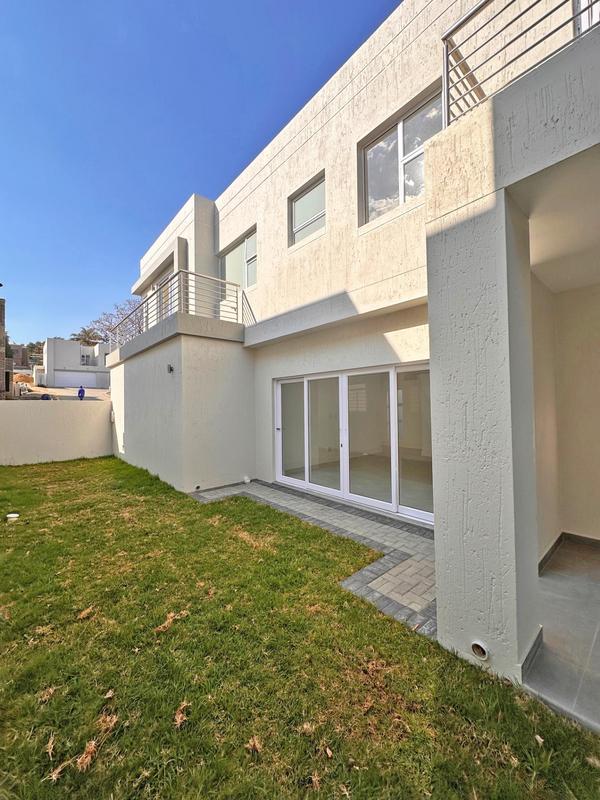 3 Bedroom Property for Sale in Bryanston East Gauteng