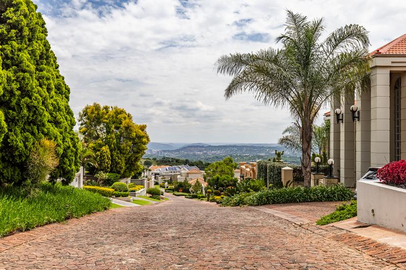 4 Bedroom Property for Sale in Waterkloof Ridge Gauteng