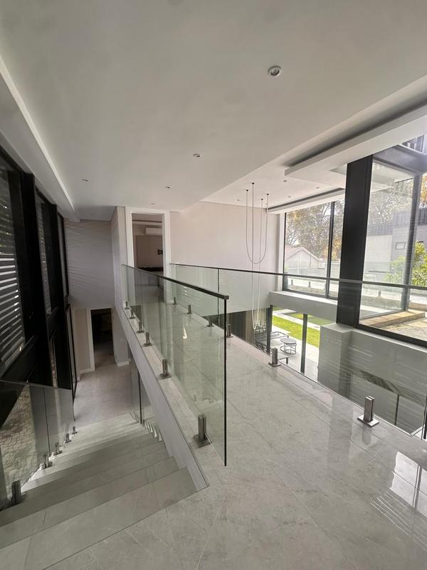 4 Bedroom Property for Sale in Houghton Gauteng