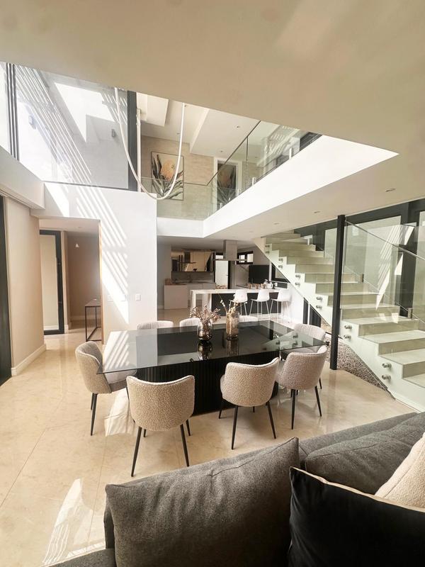 4 Bedroom Property for Sale in Houghton Gauteng