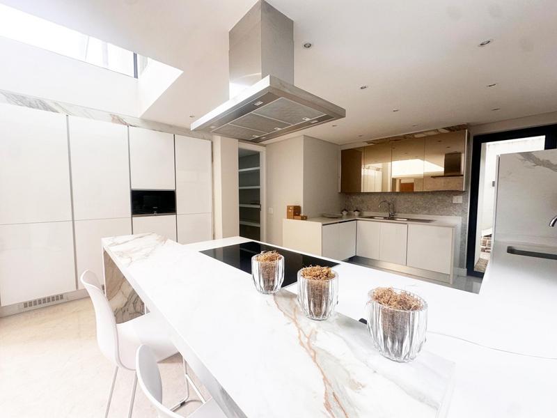 4 Bedroom Property for Sale in Houghton Gauteng