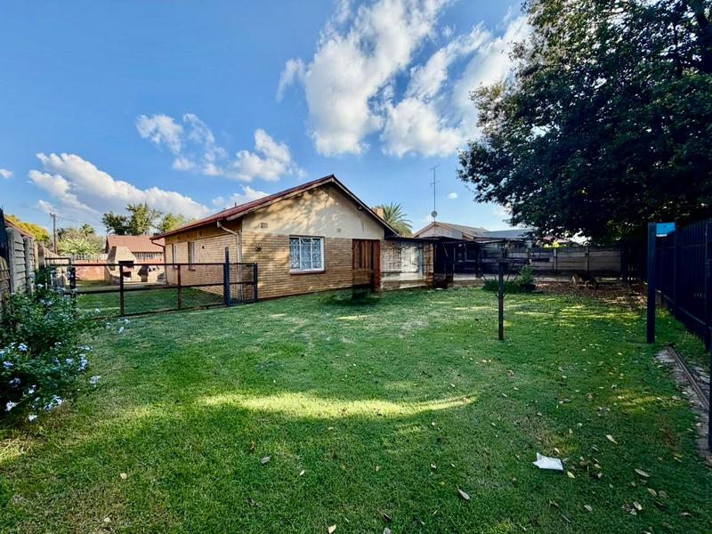 6 Bedroom Property for Sale in Vanderbijlpark CE 2 Gauteng