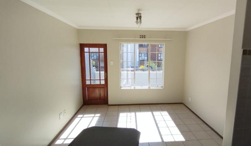 To Let 2 Bedroom Property for Rent in Brentwood Gauteng