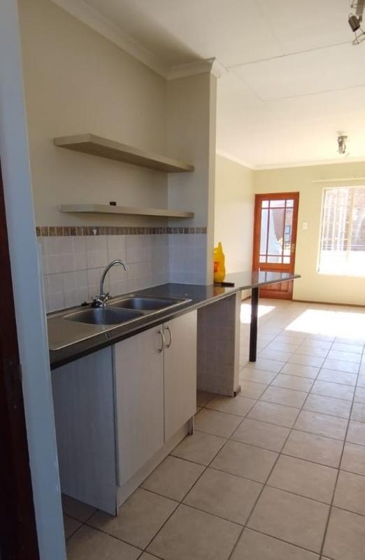 To Let 2 Bedroom Property for Rent in Brentwood Gauteng