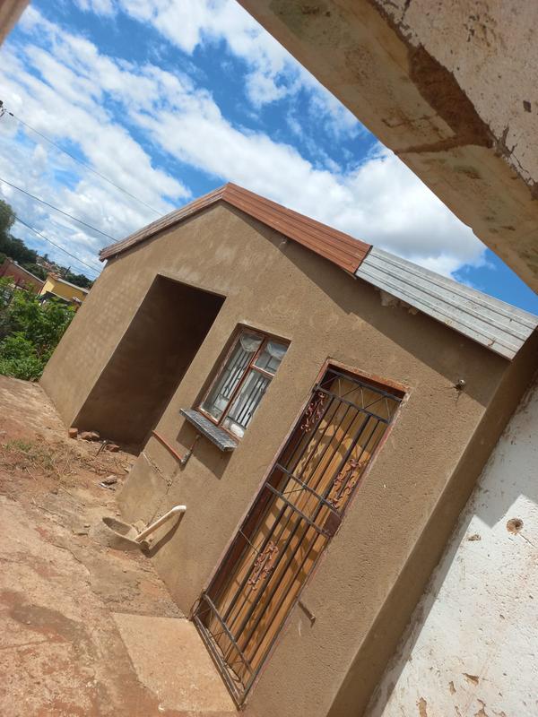 2 Bedroom Property for Sale in Mabopane Gauteng
