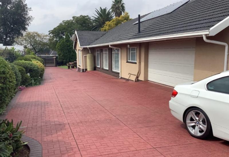 4 Bedroom Property for Sale in Randhart Gauteng