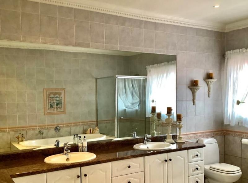 4 Bedroom Property for Sale in Randhart Gauteng