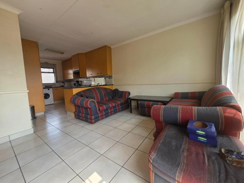 2 Bedroom Property for Sale in Verwoerdpark Gauteng