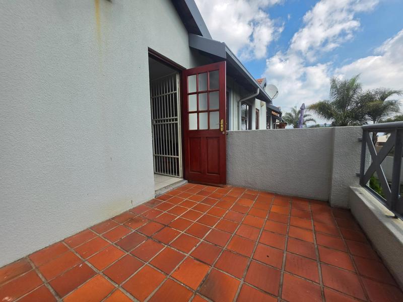 2 Bedroom Property for Sale in Verwoerdpark Gauteng