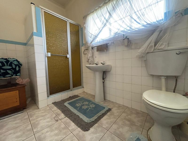 4 Bedroom Property for Sale in Florida North Gauteng