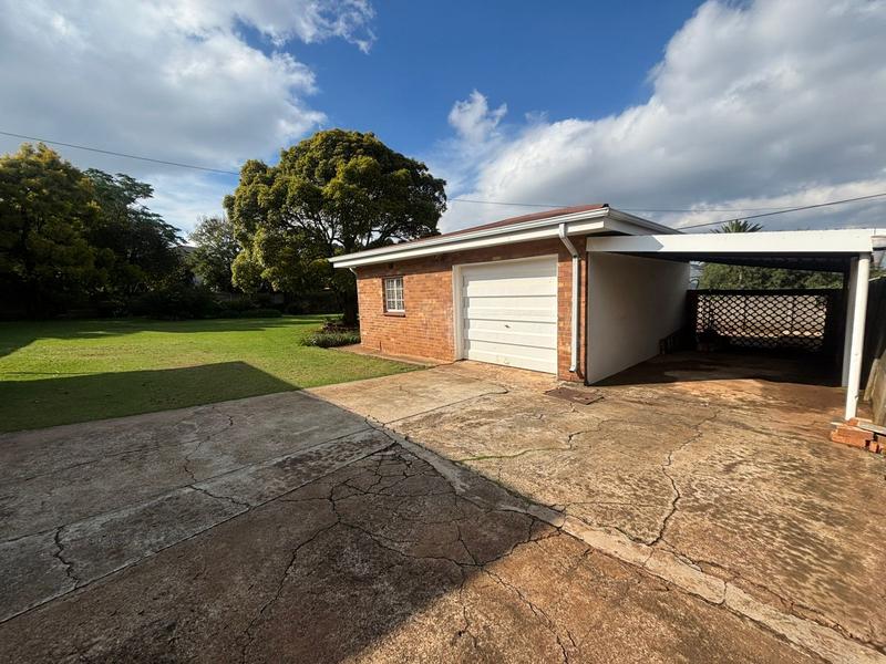 4 Bedroom Property for Sale in Florida North Gauteng