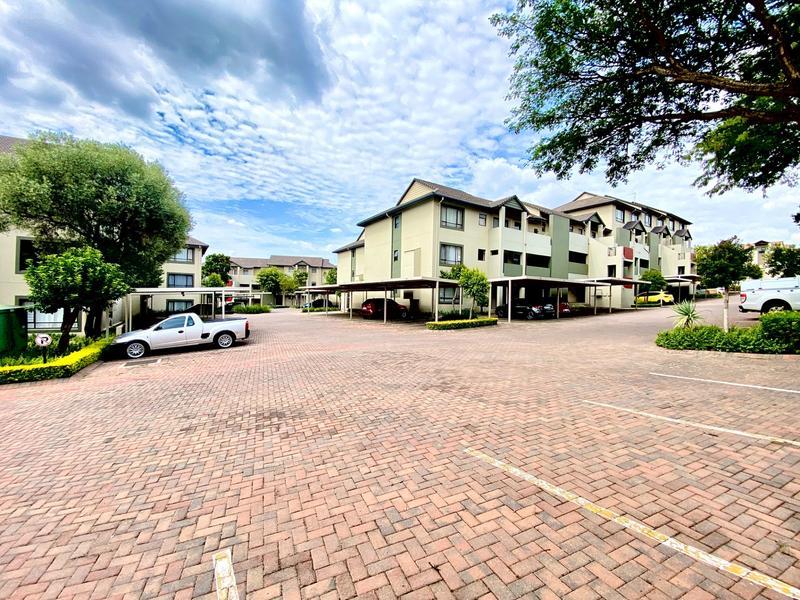 2 Bedroom Property for Sale in Beverley Gauteng