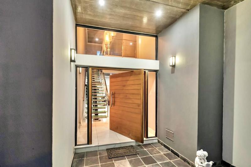 6 Bedroom Property for Sale in Morningside Gauteng