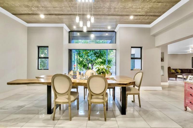 6 Bedroom Property for Sale in Morningside Gauteng