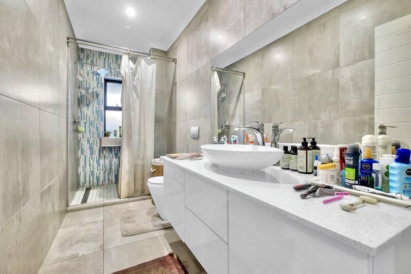 6 Bedroom Property for Sale in Morningside Gauteng