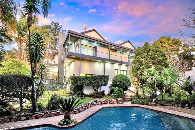 6 Bedroom Property for Sale in Morningside Gauteng