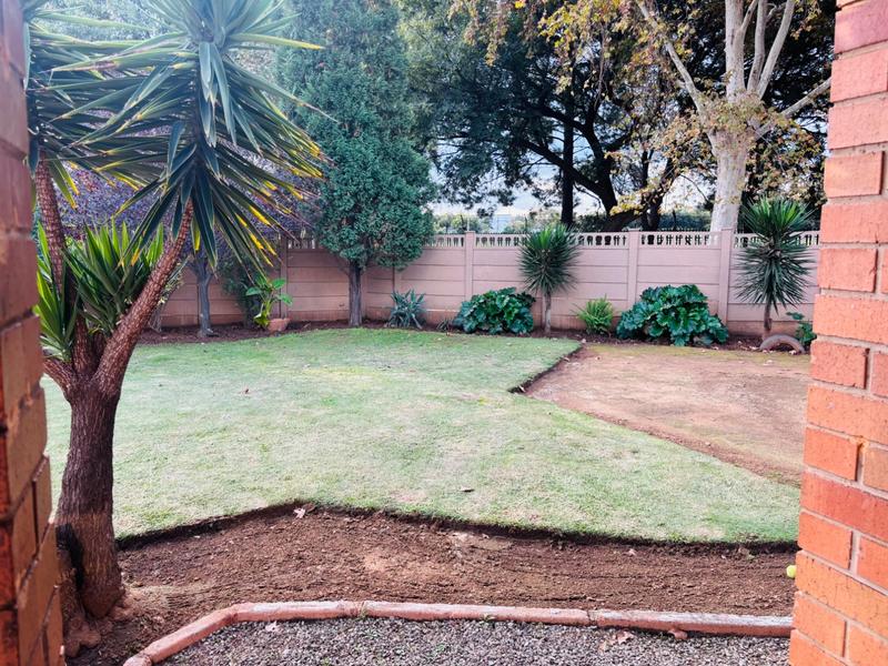 3 Bedroom Property for Sale in Vanderbijlpark Cw 6 Gauteng