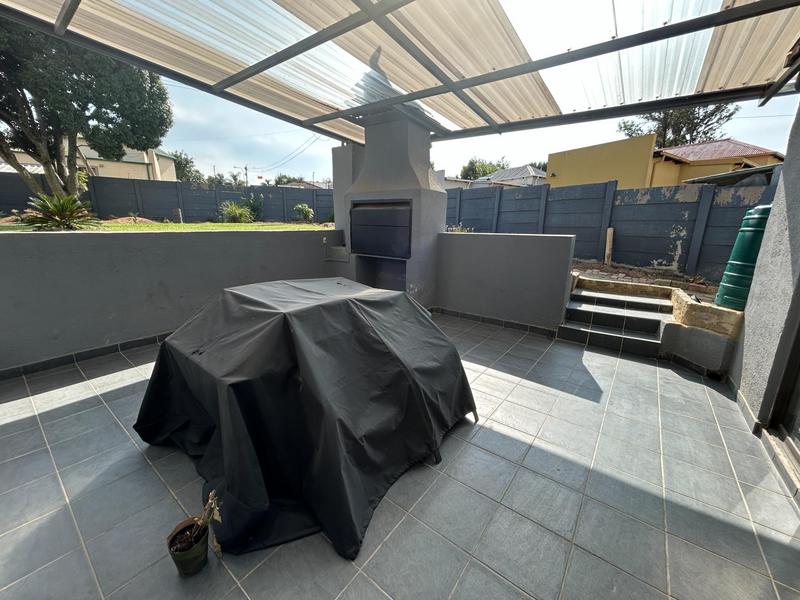 3 Bedroom Property for Sale in The Reeds Gauteng