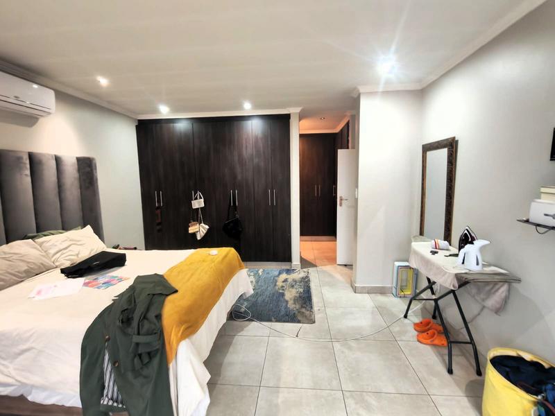 4 Bedroom Property for Sale in Thatchfield Gauteng