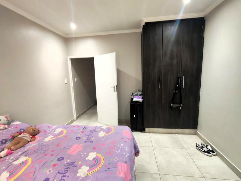4 Bedroom Property for Sale in Thatchfield Gauteng