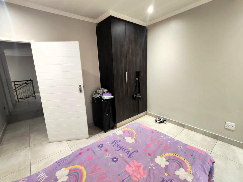 4 Bedroom Property for Sale in Thatchfield Gauteng