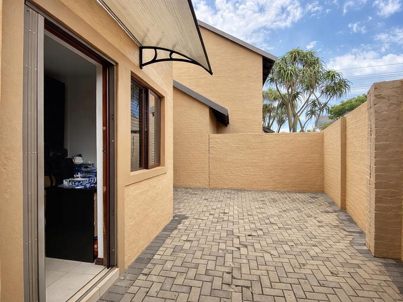 2 Bedroom Property for Sale in Noordwyk Gauteng