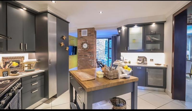 4 Bedroom Property for Sale in Bryanston Gauteng