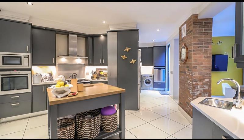 4 Bedroom Property for Sale in Bryanston Gauteng