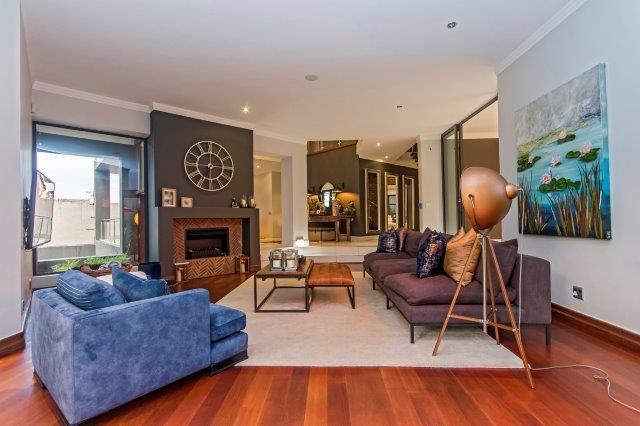 4 Bedroom Property for Sale in Bryanston Gauteng