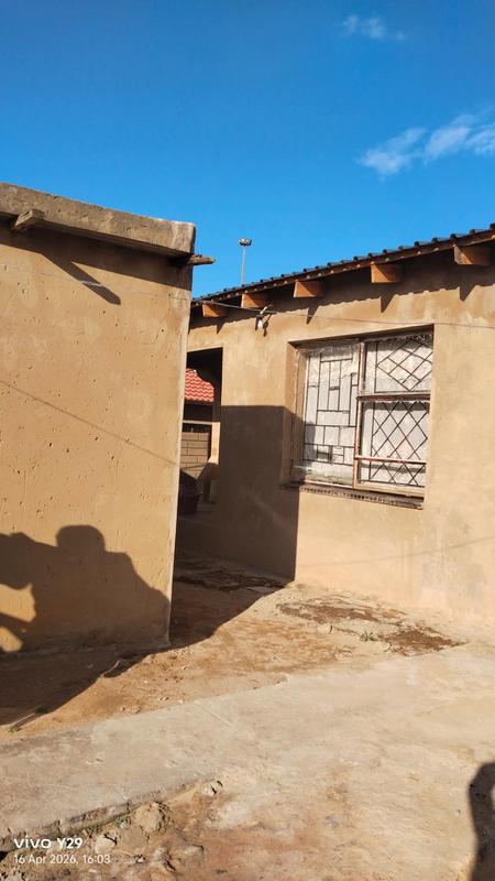 8 Bedroom Property for Sale in Tembisa Gauteng