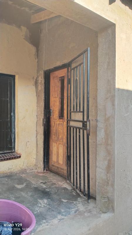 8 Bedroom Property for Sale in Tembisa Gauteng