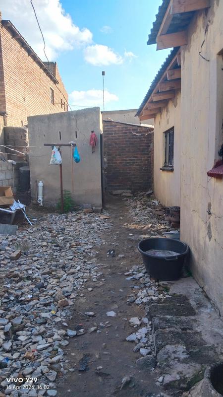 8 Bedroom Property for Sale in Tembisa Gauteng