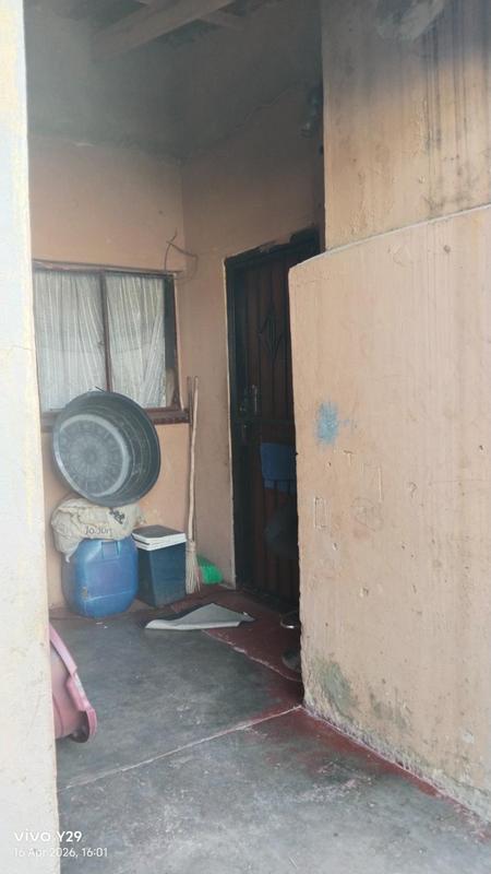 8 Bedroom Property for Sale in Tembisa Gauteng
