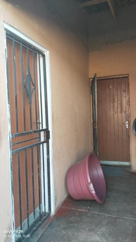 8 Bedroom Property for Sale in Tembisa Gauteng