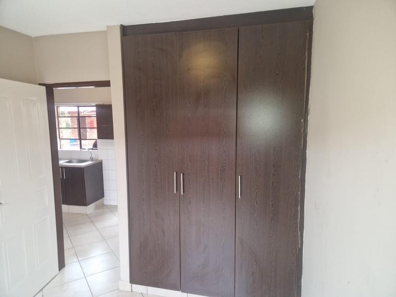 1 Bedroom Property for Sale in Kempton Park Gauteng