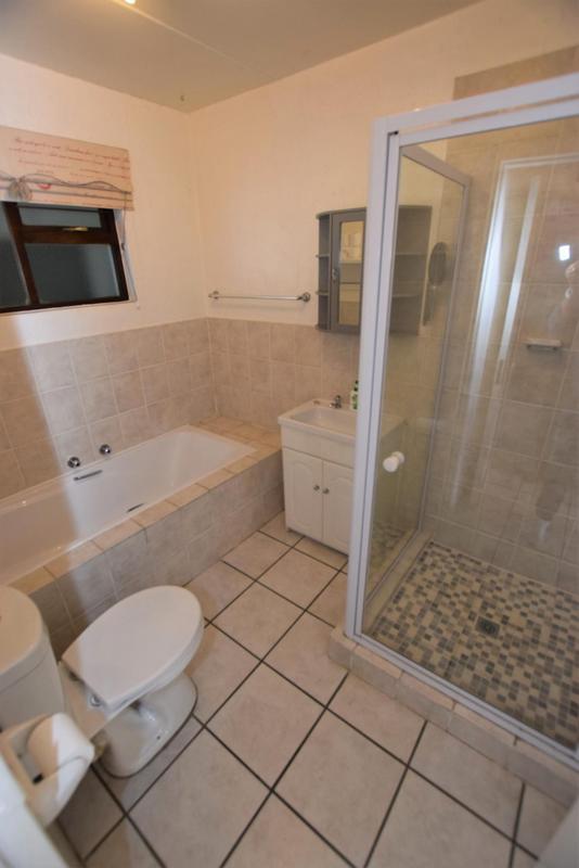 To Let 2 Bedroom Property for Rent in Paulshof Gauteng