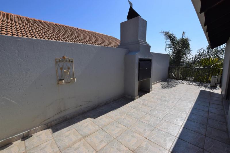 To Let 2 Bedroom Property for Rent in Paulshof Gauteng