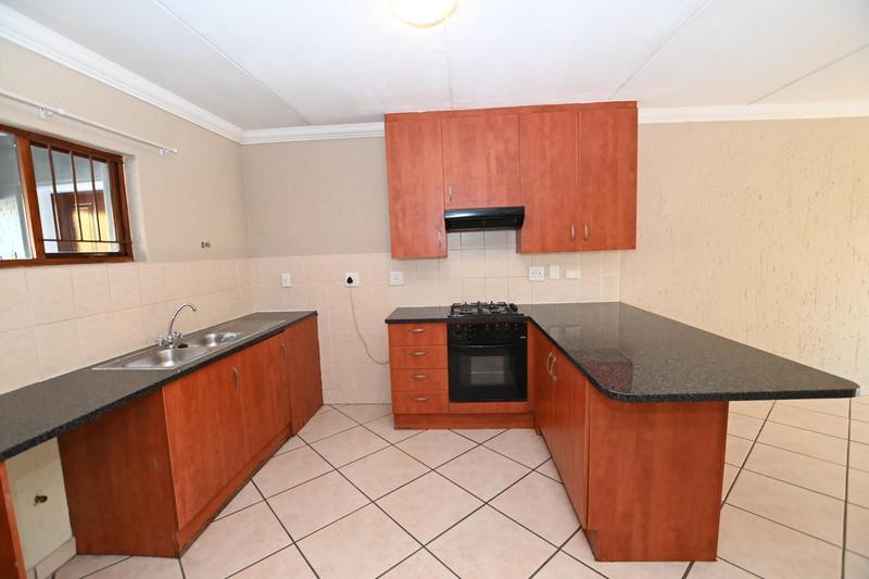 1 Bedroom Property for Sale in Paulshof Gauteng
