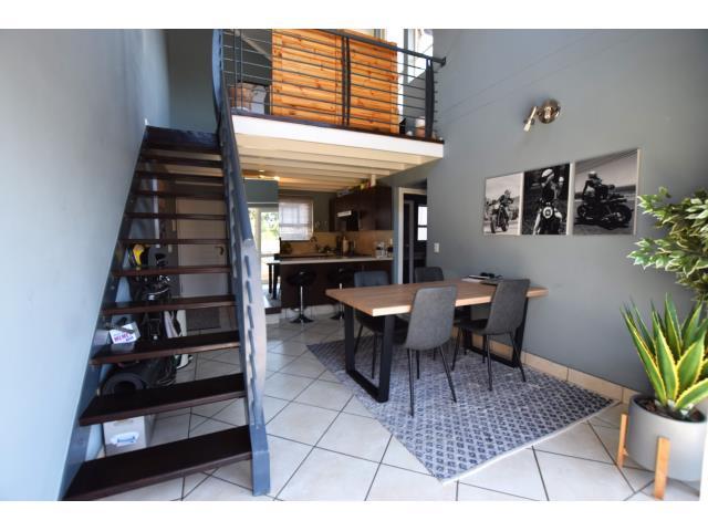 1 Bedroom Property for Sale in Paulshof Gauteng