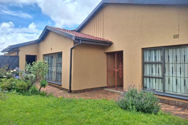 7 Bedroom Property for Sale in Diepkloof Gauteng