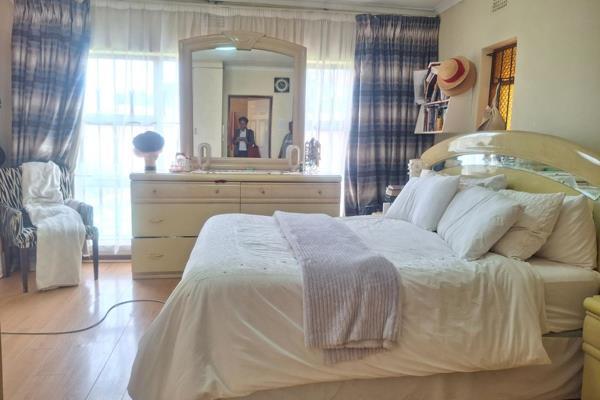 7 Bedroom Property for Sale in Diepkloof Gauteng