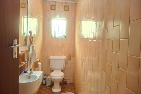 7 Bedroom Property for Sale in Diepkloof Gauteng