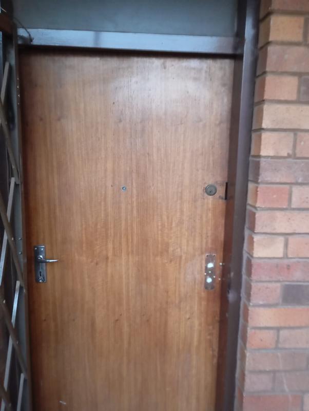 1 Bedroom Property for Sale in Sunnyside Gauteng